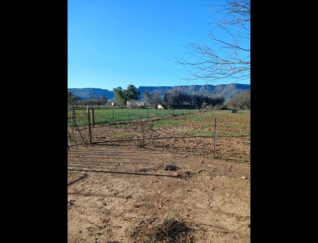 1.60HA SMALLHOLDING FOR SALE IN CALVINIA RURAL